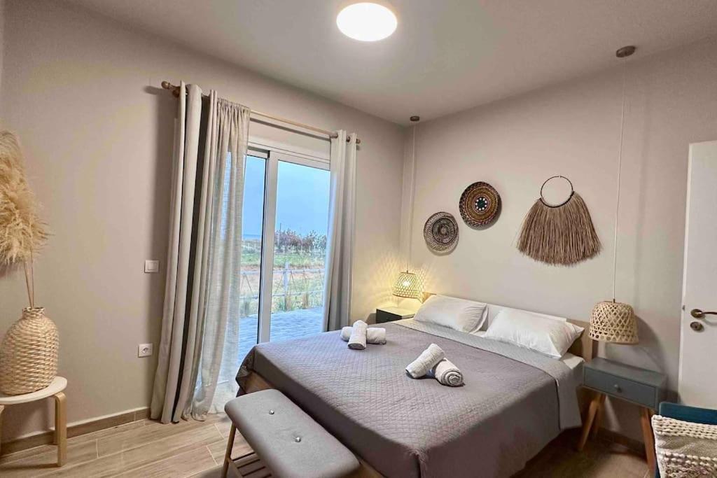 Boho Natural Beachfront Detached House Analipsis  エクステリア 写真