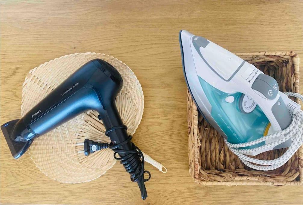 Boho Natural Beachfront Detached House Analipsis  エクステリア 写真