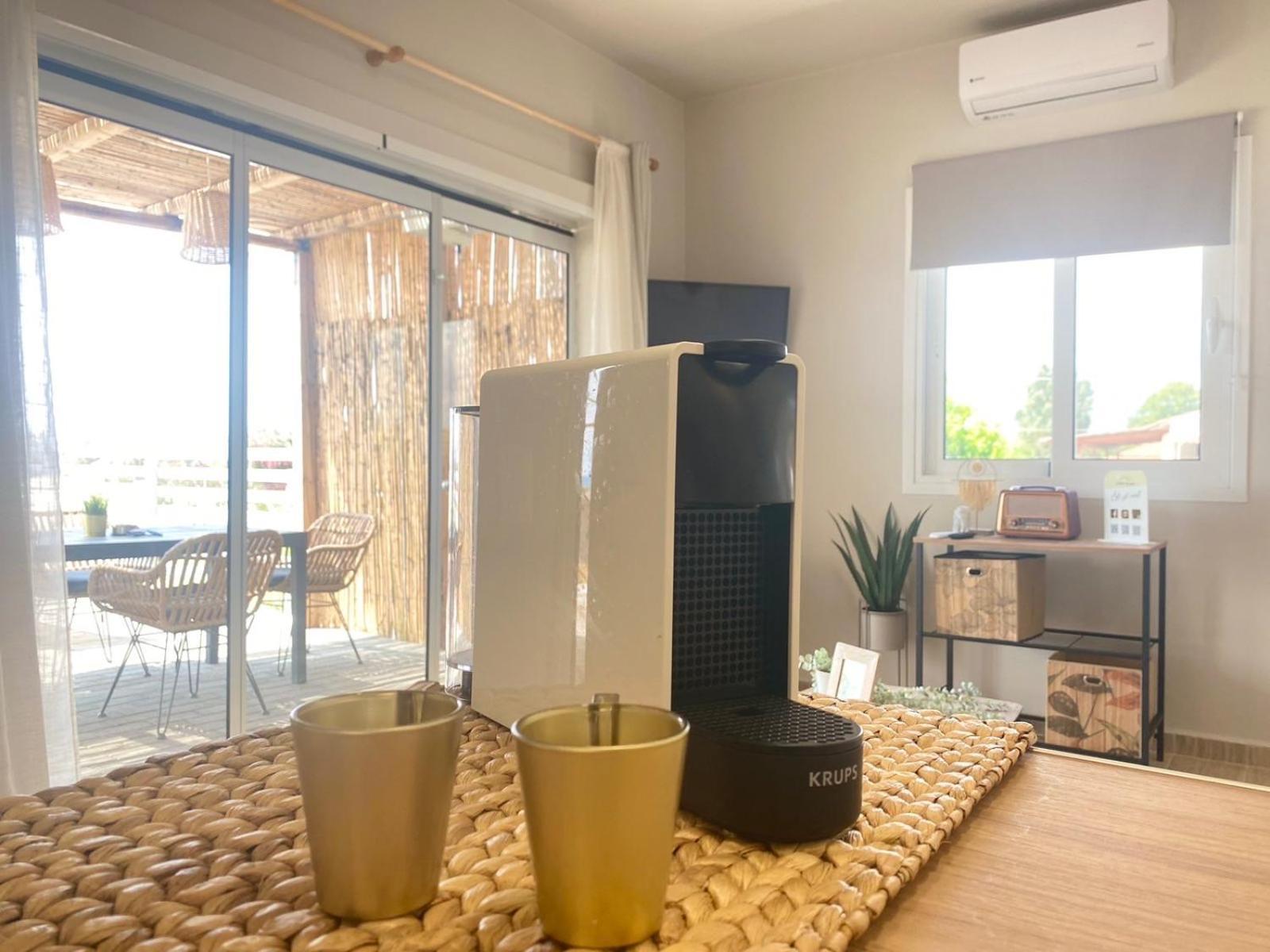 Boho Natural Beachfront Detached House Analipsis  エクステリア 写真